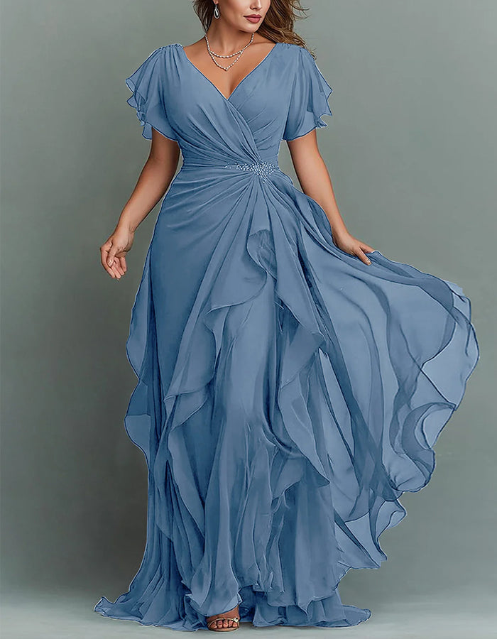 Maxi dress made of chiffon with V-neck, solid color and ruffles