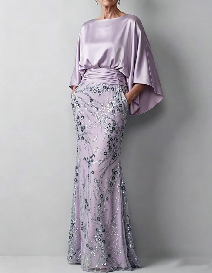Maxi dress in satin with cape sleeves in champagne color