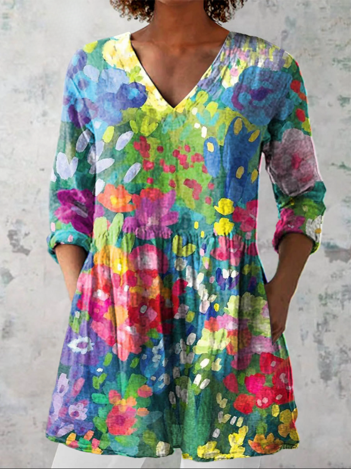 Cali | Printed V-Neck Longline Blouse