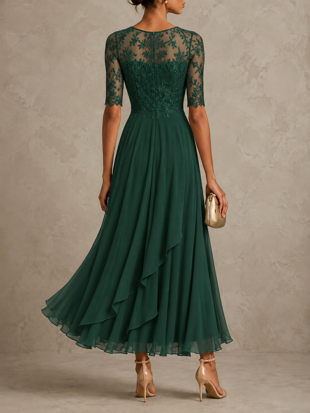 Rose – The Flattering Lace Midi Dress