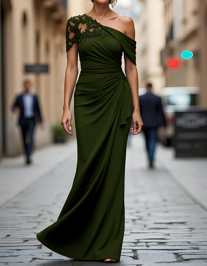 Maxi dress with one shoulder, lace appliqué, and pleated fabric