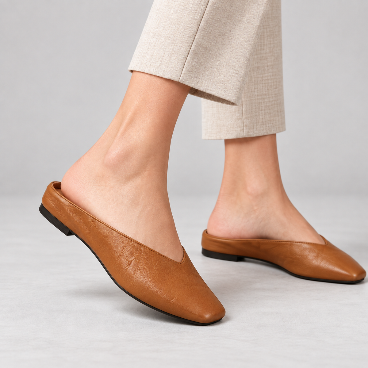 Nash V-Cut Mule