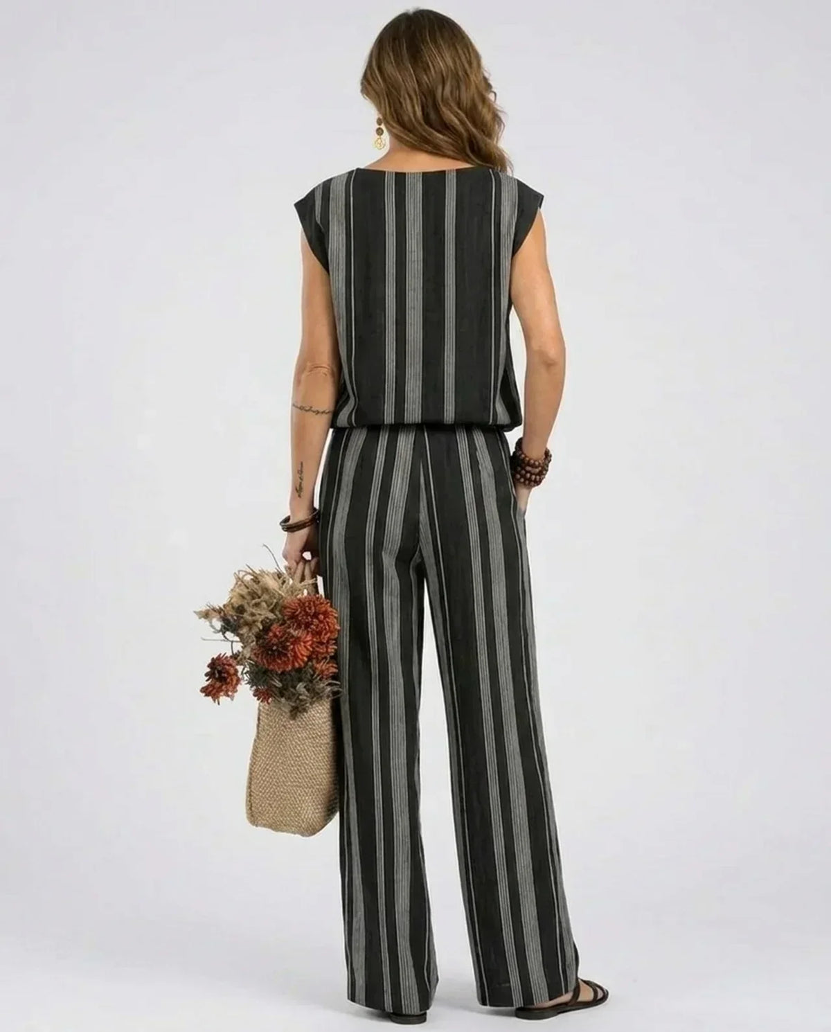Alessia - Elegant Two-Piece Striped Set