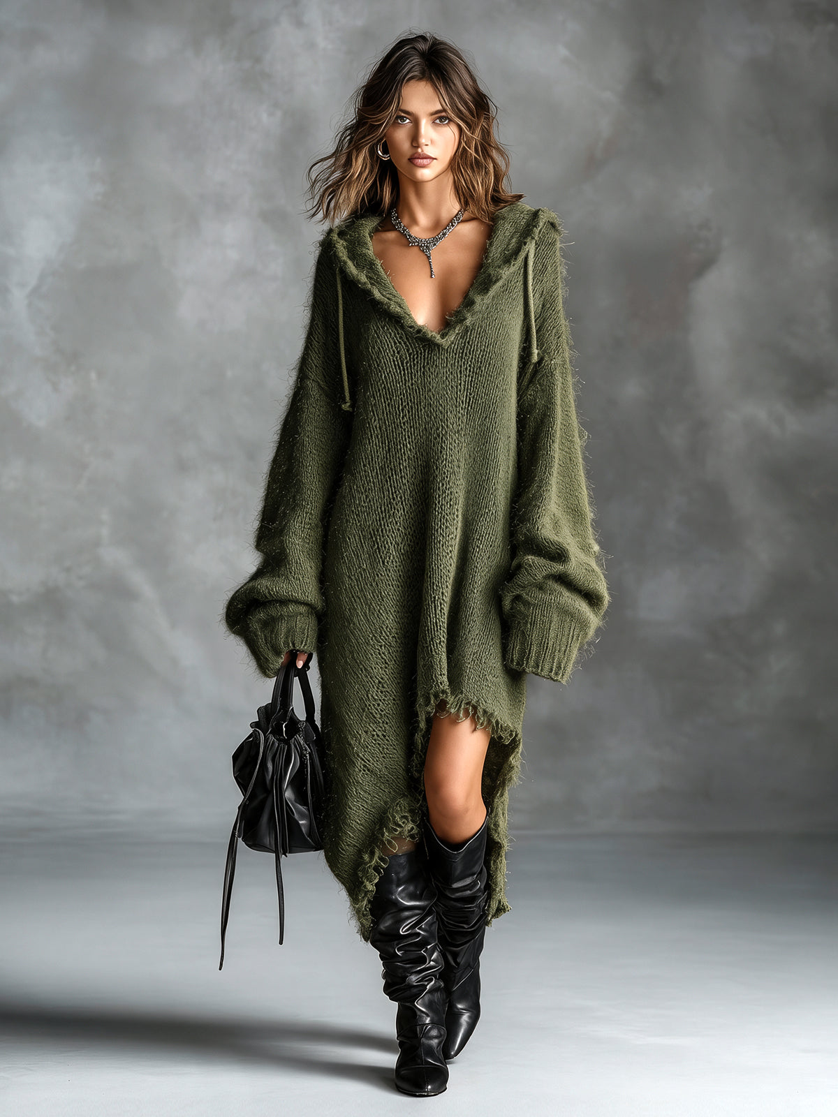 Mathilde knit midi dress, dropped shoulders and long sleeves