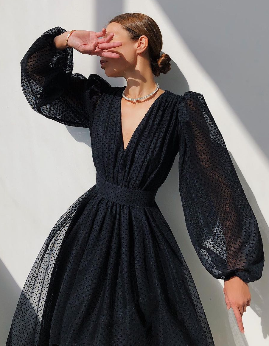 Chiffon Polkadot V-Neck Midi Dress with Fitted Waist and Puff Sleeves