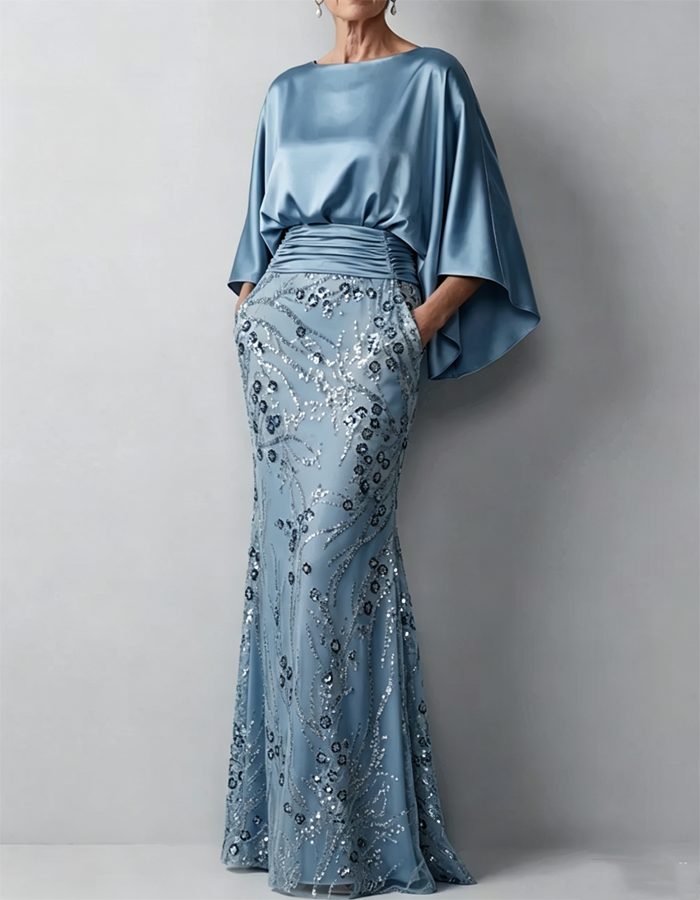 Maxi dress in satin with cape sleeves in champagne color