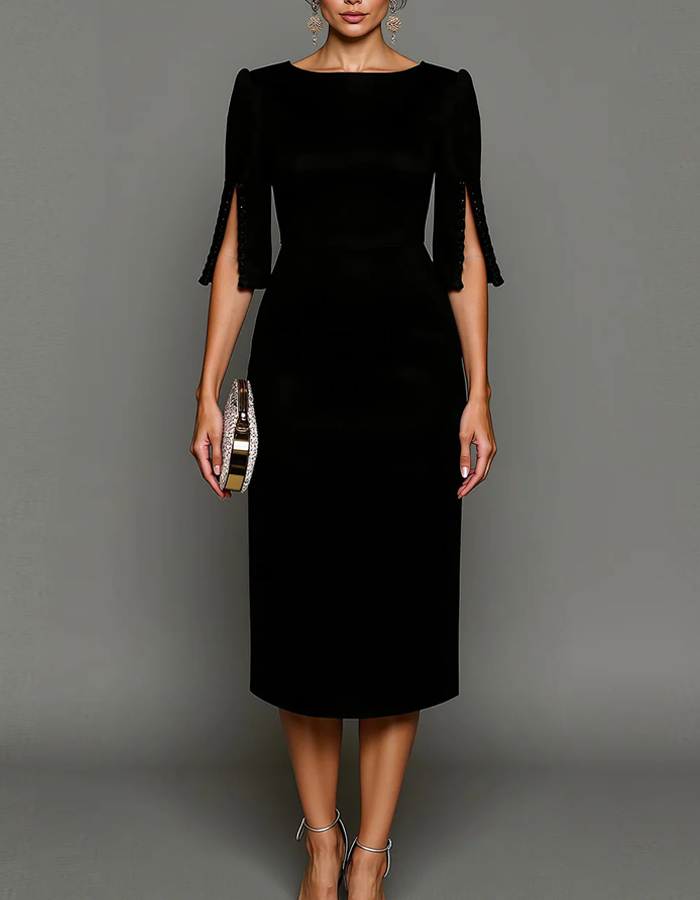 Midi dress with boat neckline and three-quarter sleeves