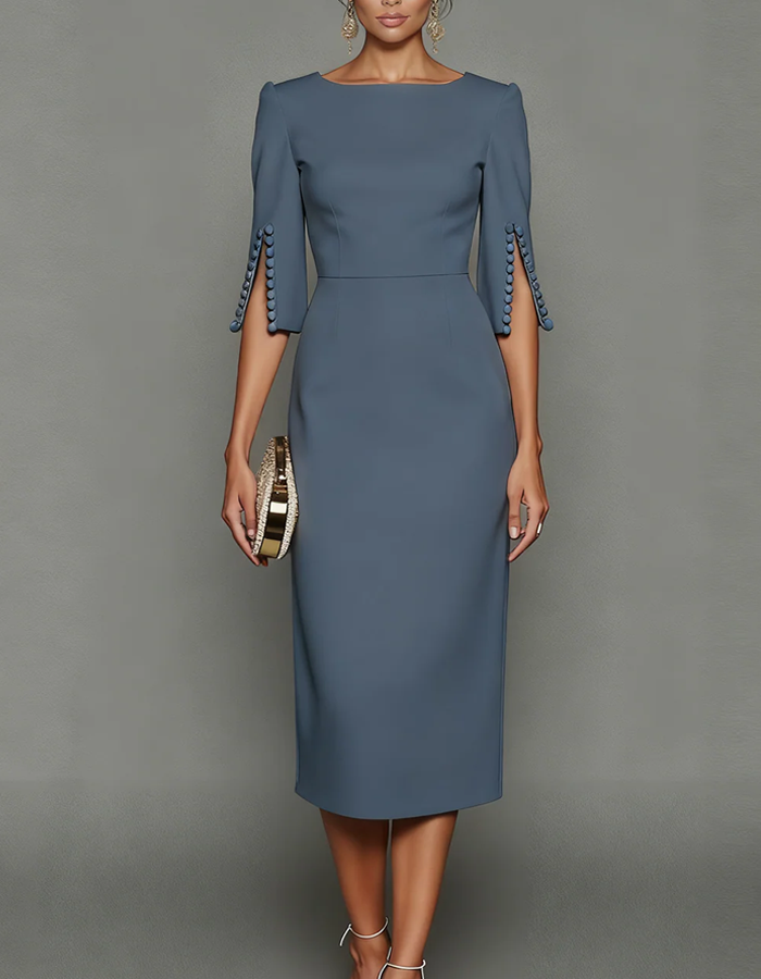Midi dress with boat neckline and three-quarter sleeves
