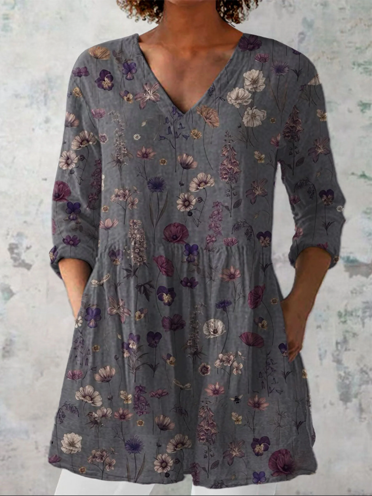 Kassidy | Printed V-Neck Longline Blouse