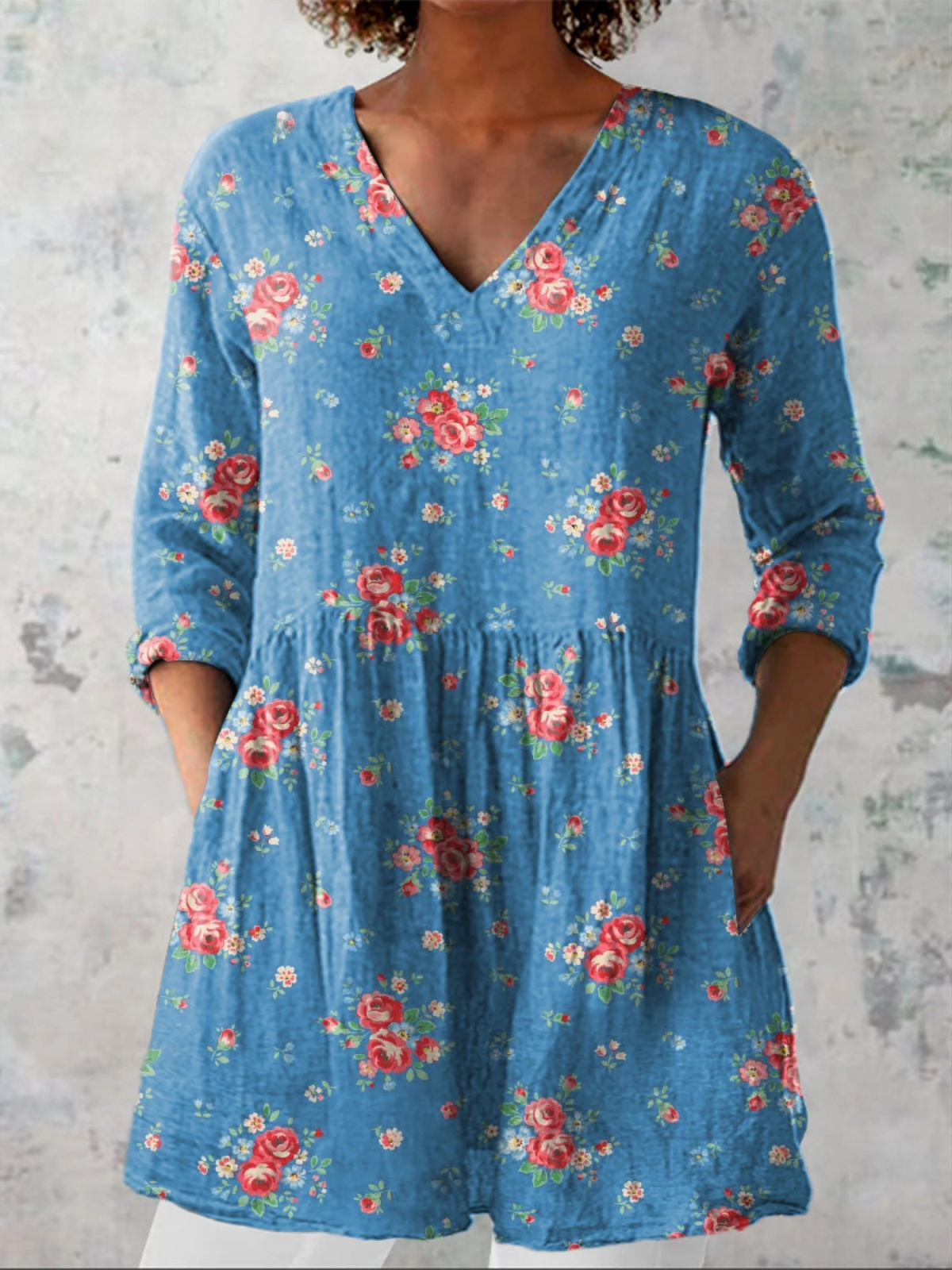 Mabel | Printed V-Neck Longline Blouse