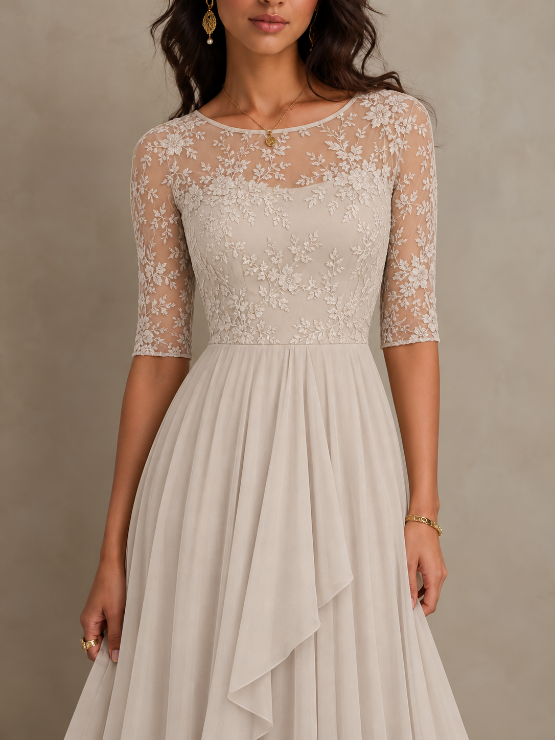Rose – The Flattering Lace Midi Dress