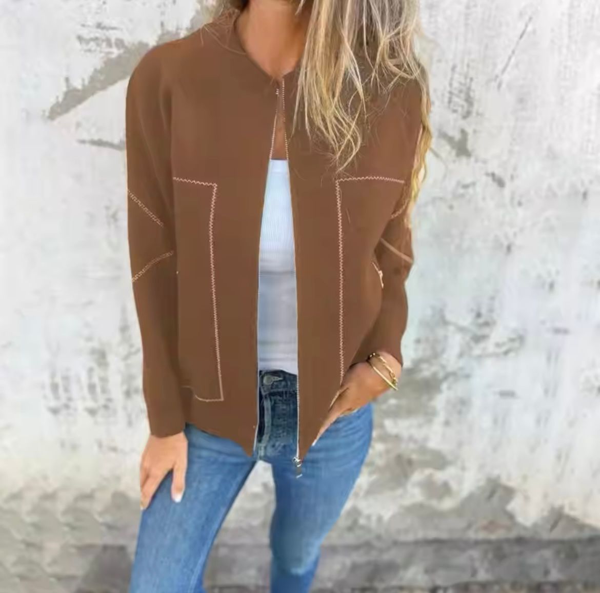 Levy | Sleek Zipped Jacket