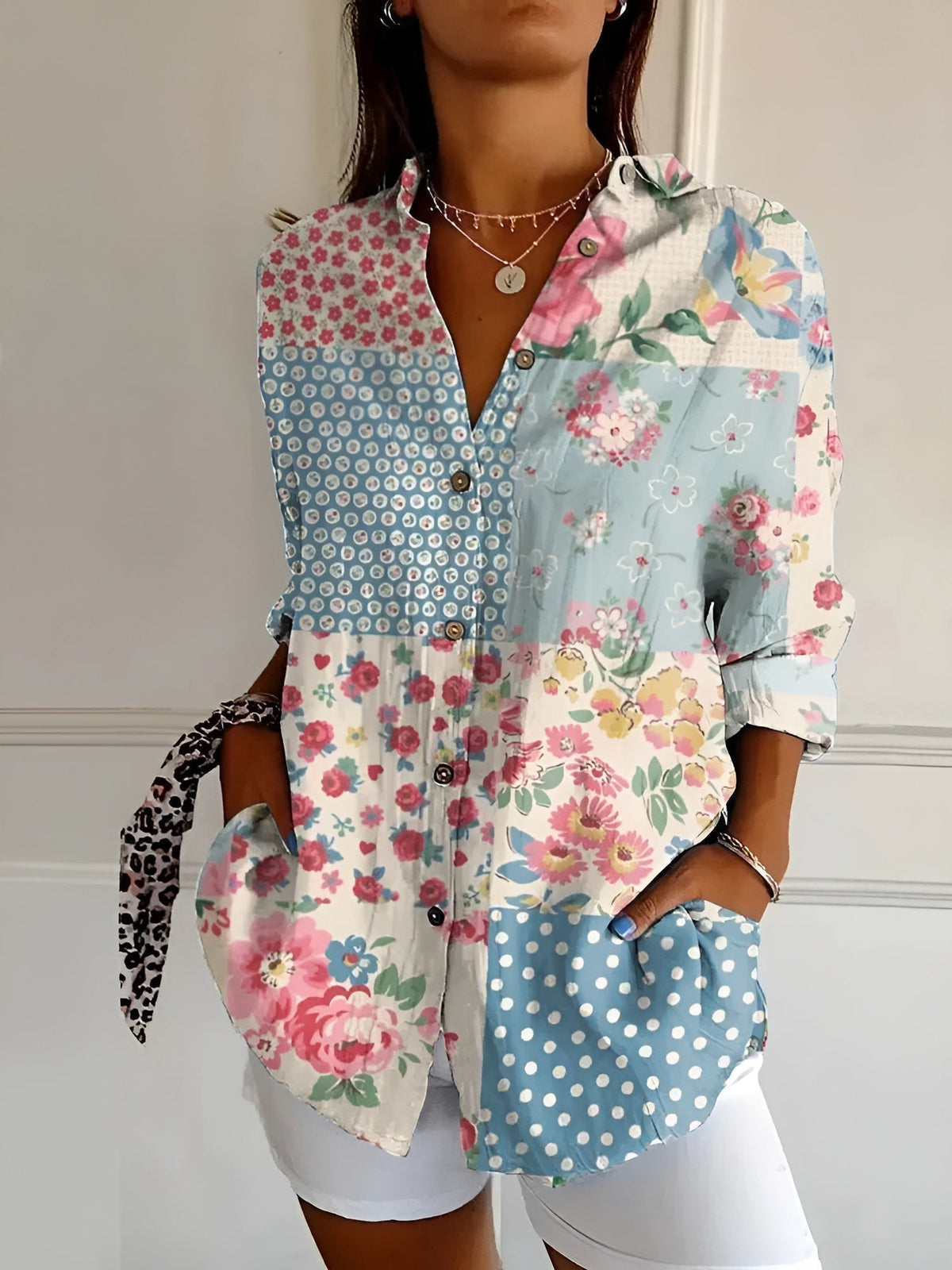 Julie - Shirt Blouse with Floral Branches and Front Pockets