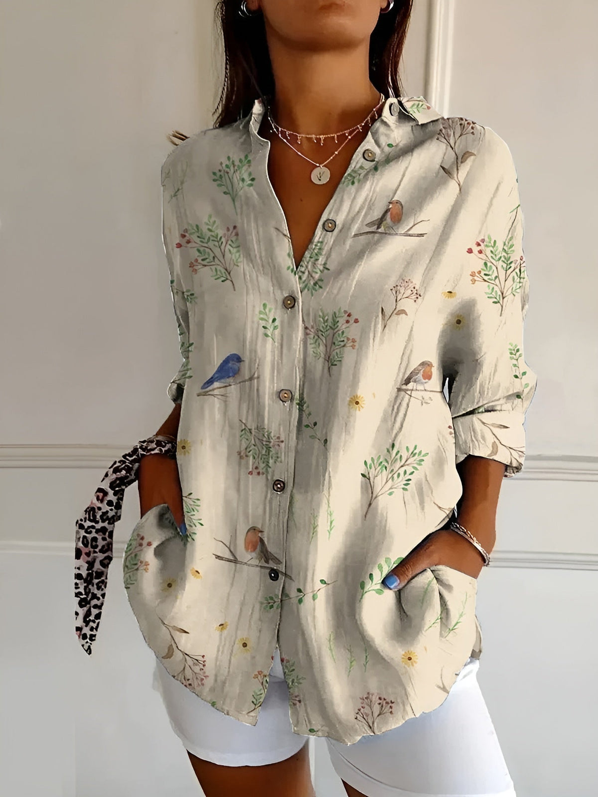Julie - Shirt Blouse with Floral Branches and Front Pockets
